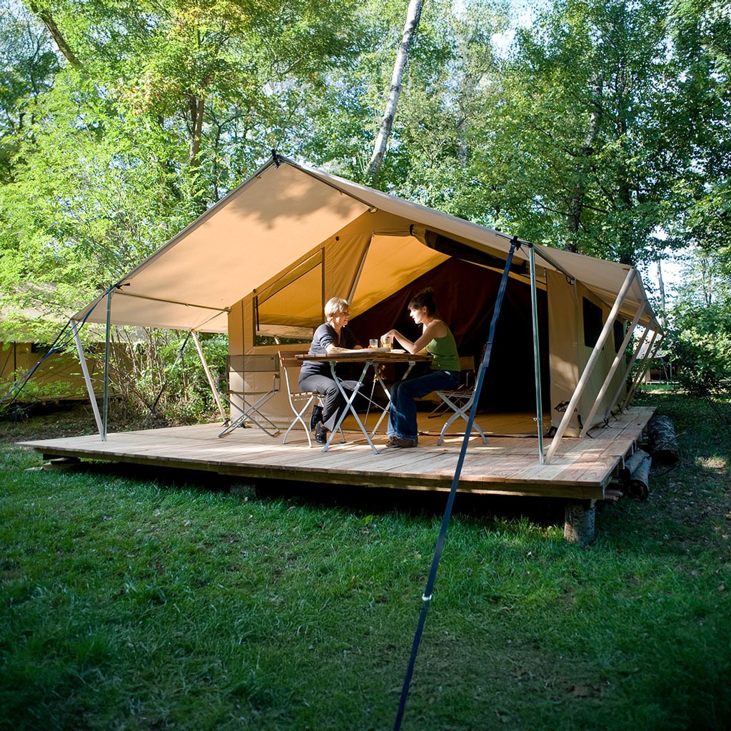 tente-camping-familiale-234txa-1.jpg Tente permanente Classic 400 Tente de camping familiale durable Cabanon. – Image 1