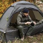 Le Stock Americain • Tente monodôme pour lit de camp