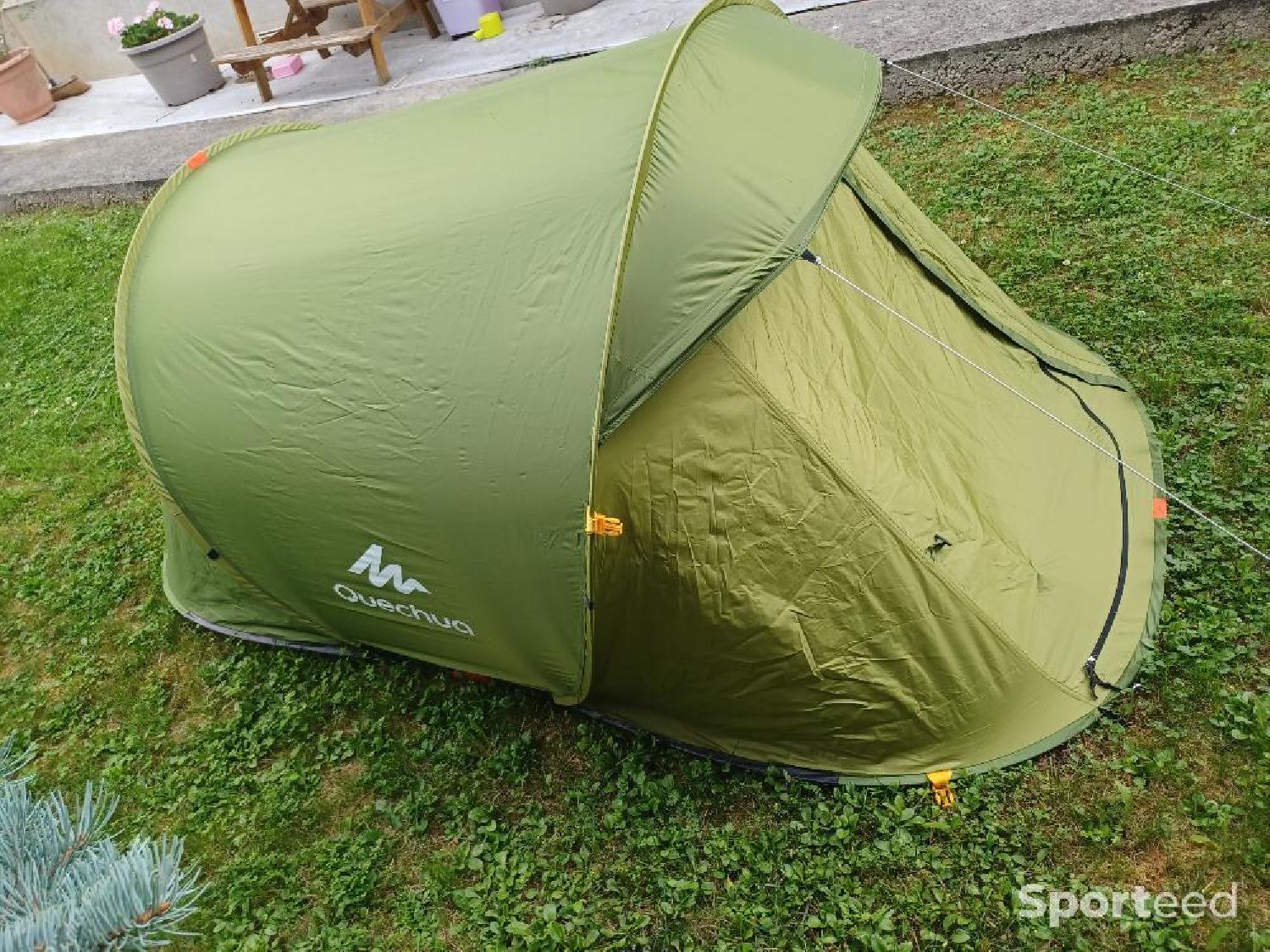 tentes-quechua-2-places-635yli-1.jpg Tente Queshua neuf : Equipements | Camping 16/08/2023 Sporteed – Image 1