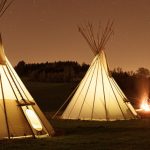Achetez un tipi (tente indienne).
